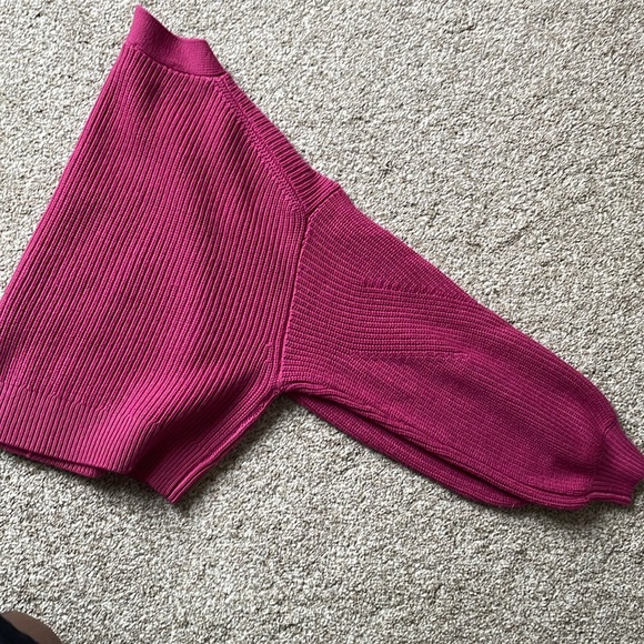 Wilferd Unwind Merino Wool Waist Cardigan - Picture 10 of 10